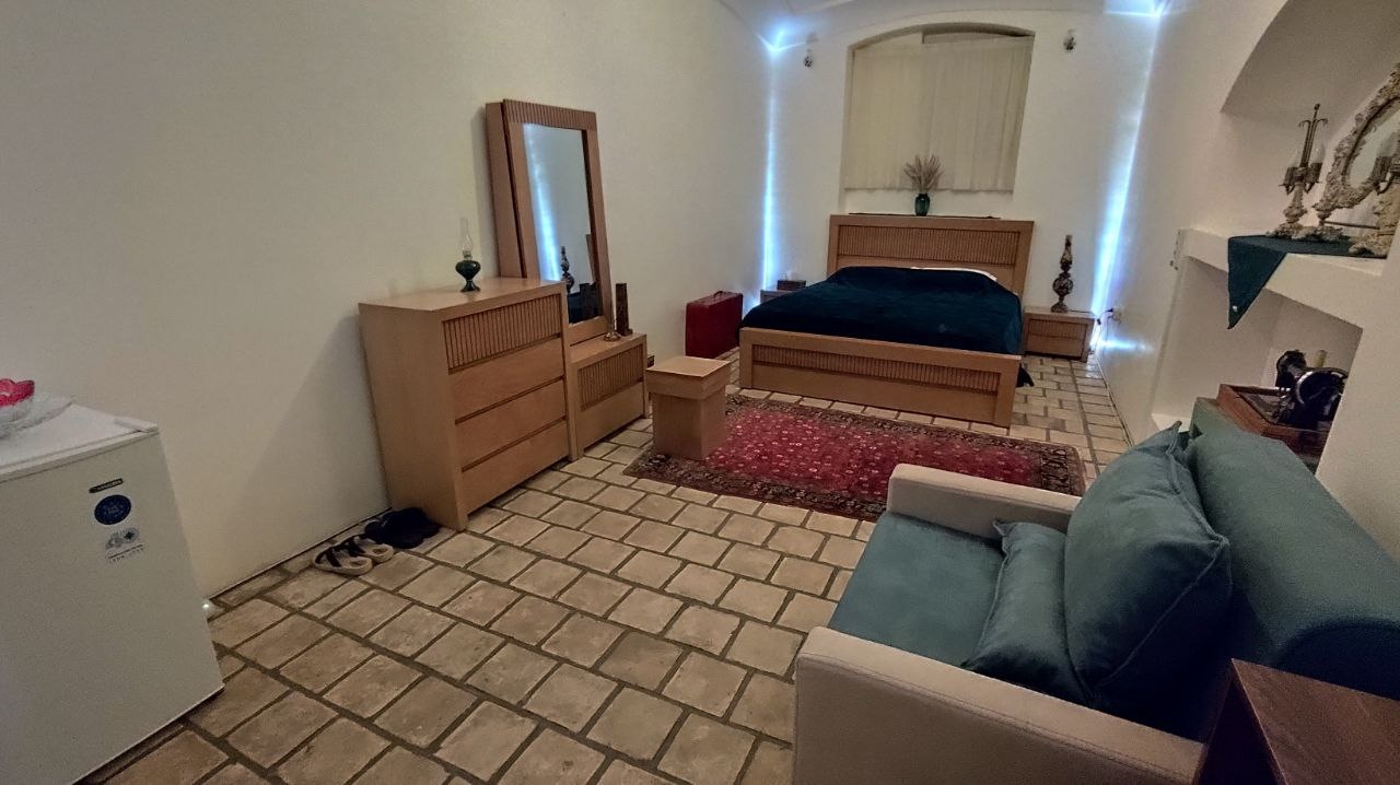 اجاره خانه سنتی در نوش آباد کاشان - ترمه