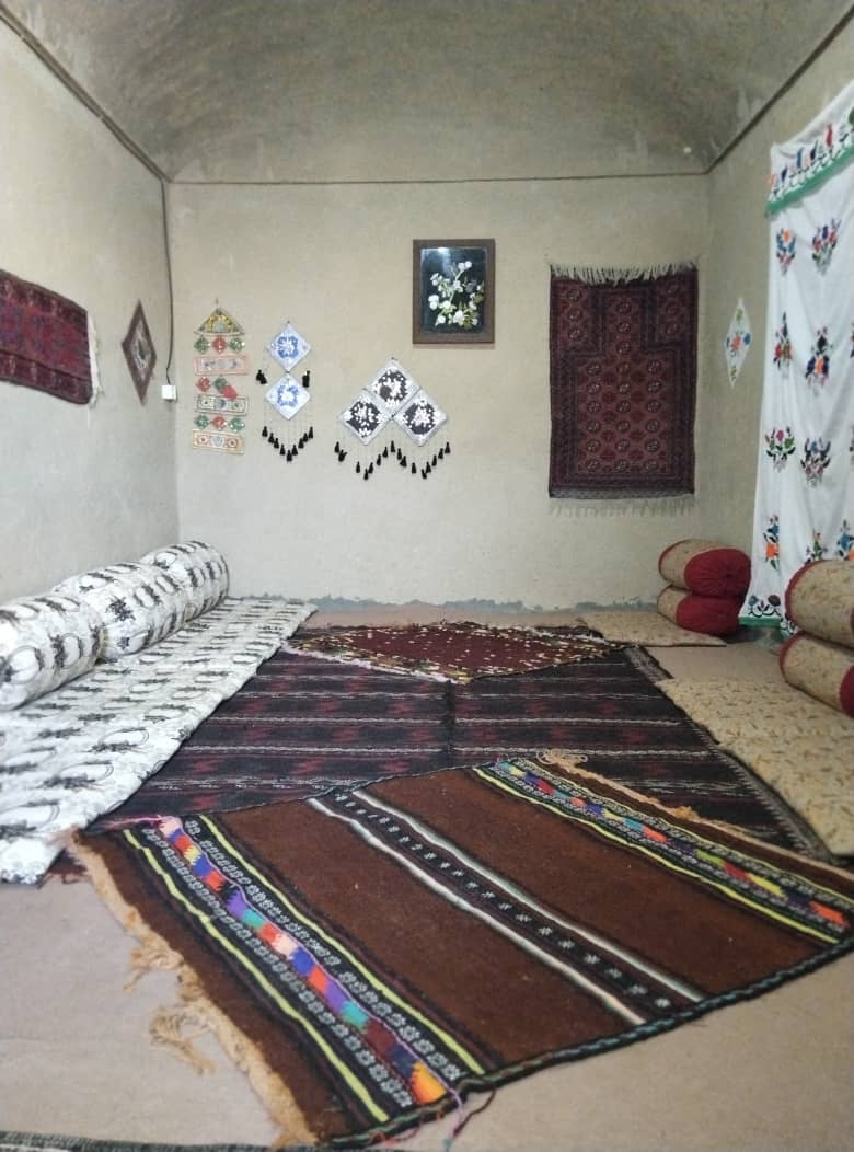 اجاره بومگردی در زهک - قلعه نو 2