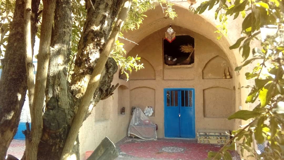 اجاره اقامتگاه بومگردی در جلال آباد نجف آباد