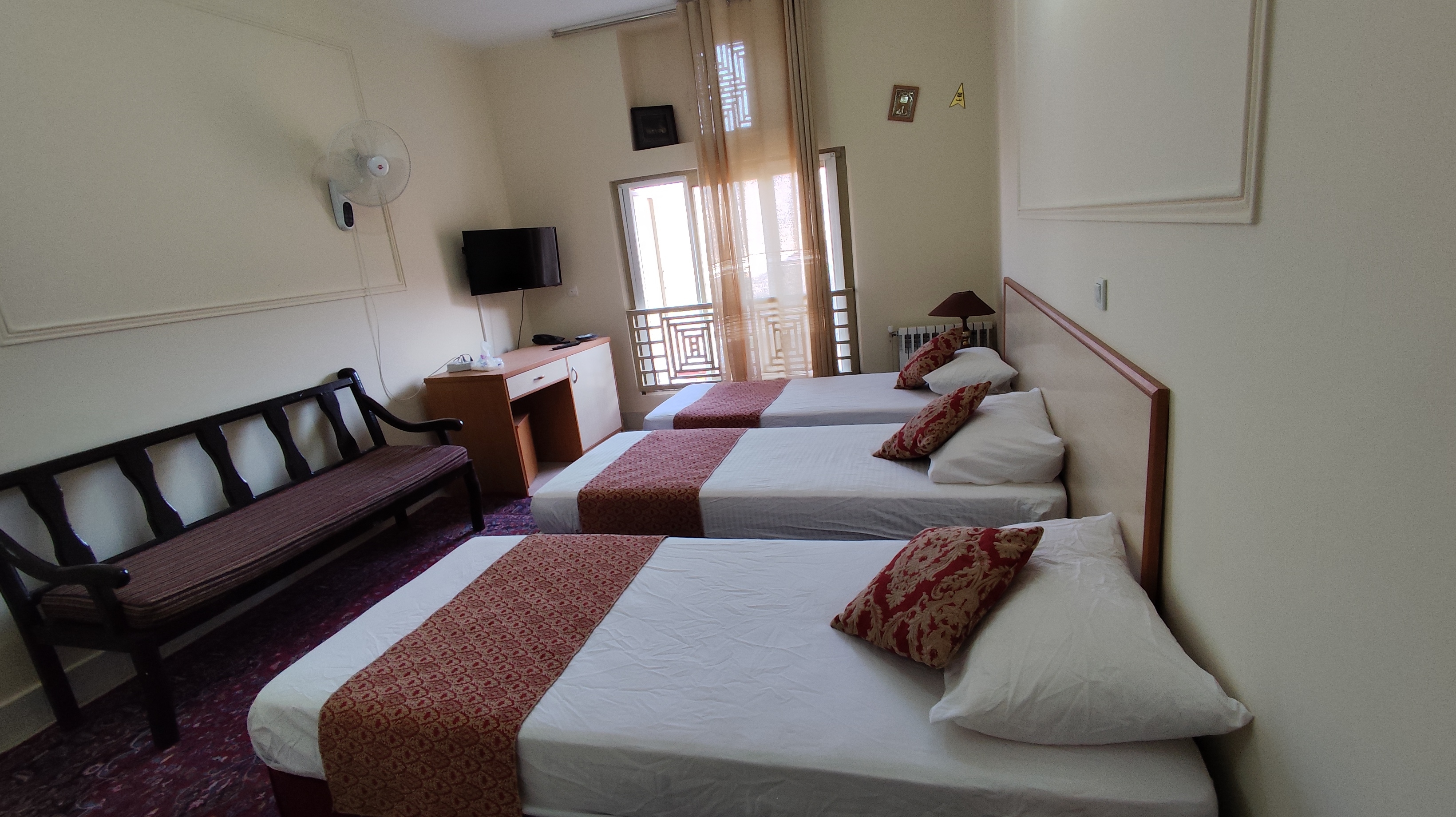 اجاره هتل آپارتمان در ابیانه - 3تخته