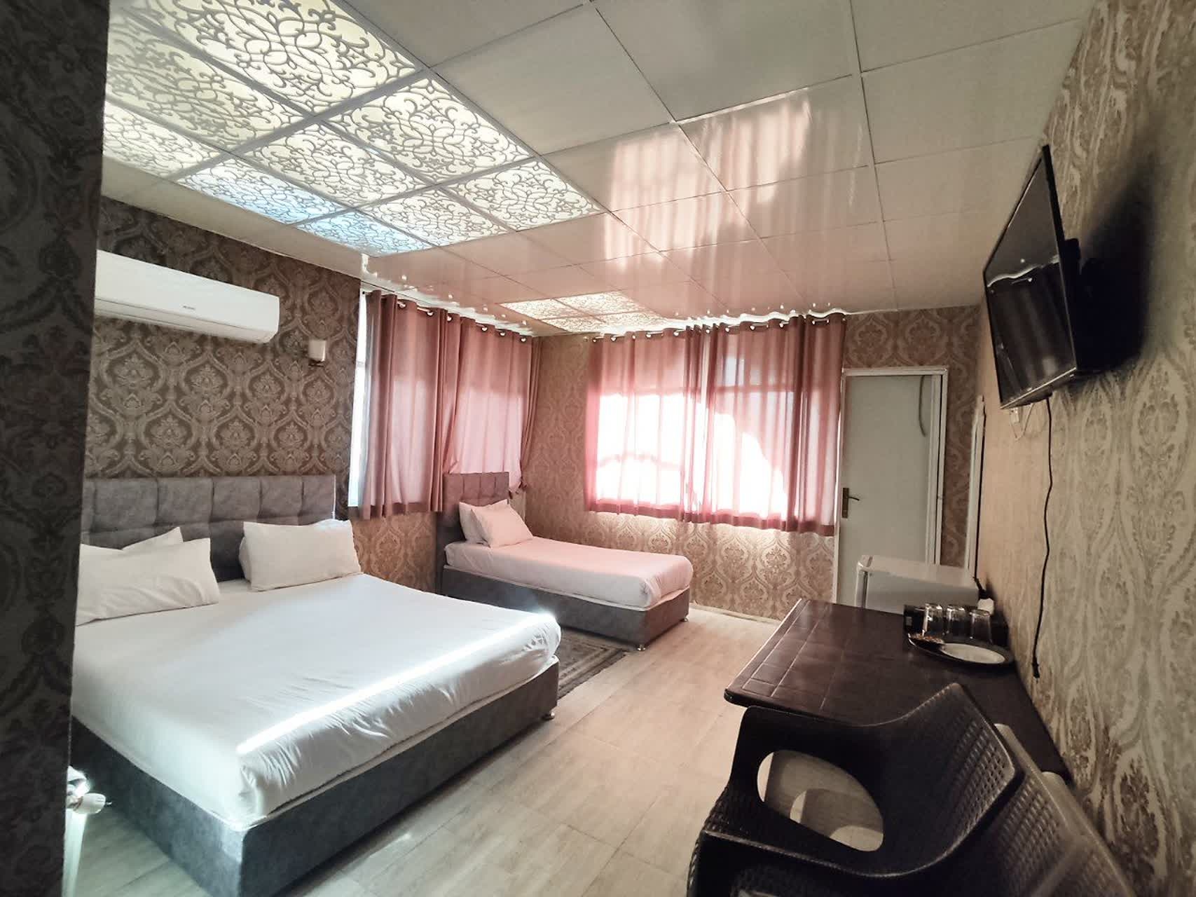 اجاره هتل سه تخته در البرز - کرج