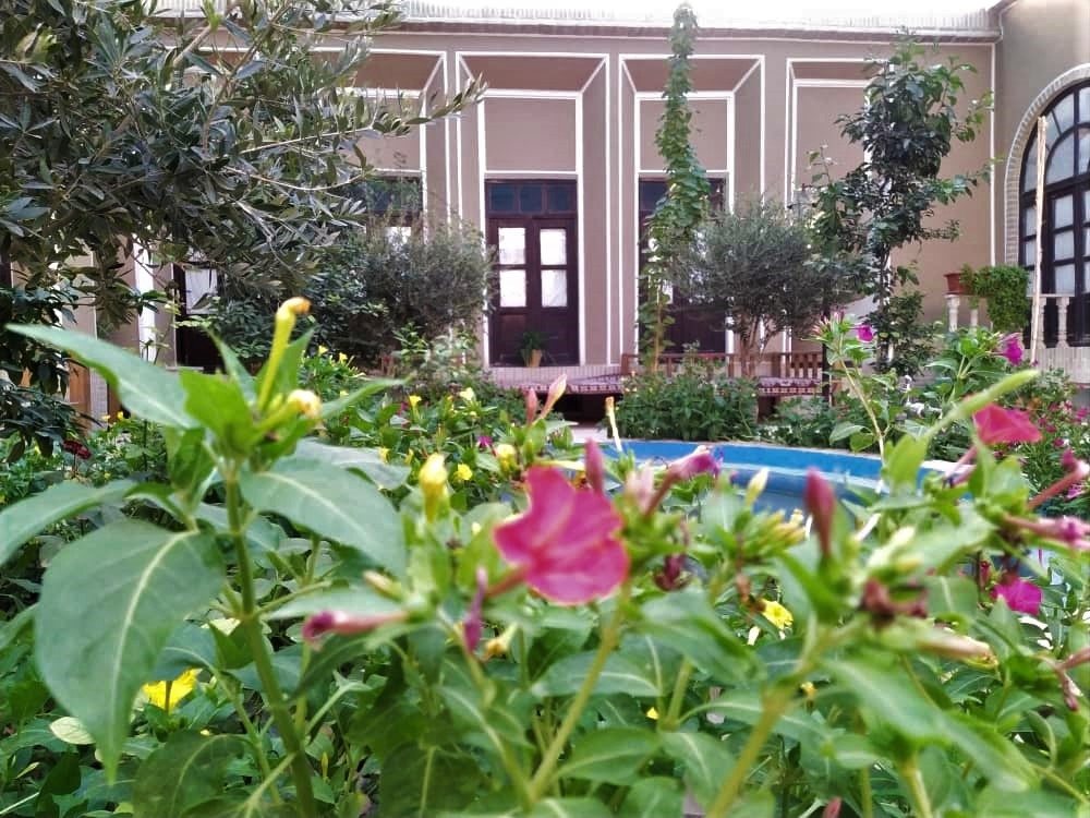 اجاره اتاق سنتی دو تخته در فهادان یزد