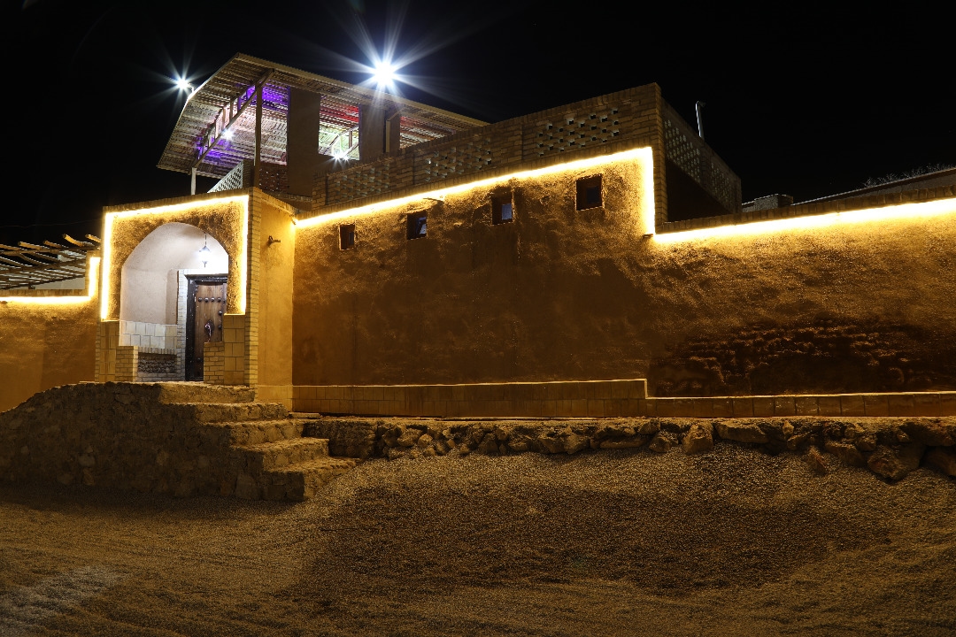 اجاره خانه سنتی در مدوار مهریز - شبنم