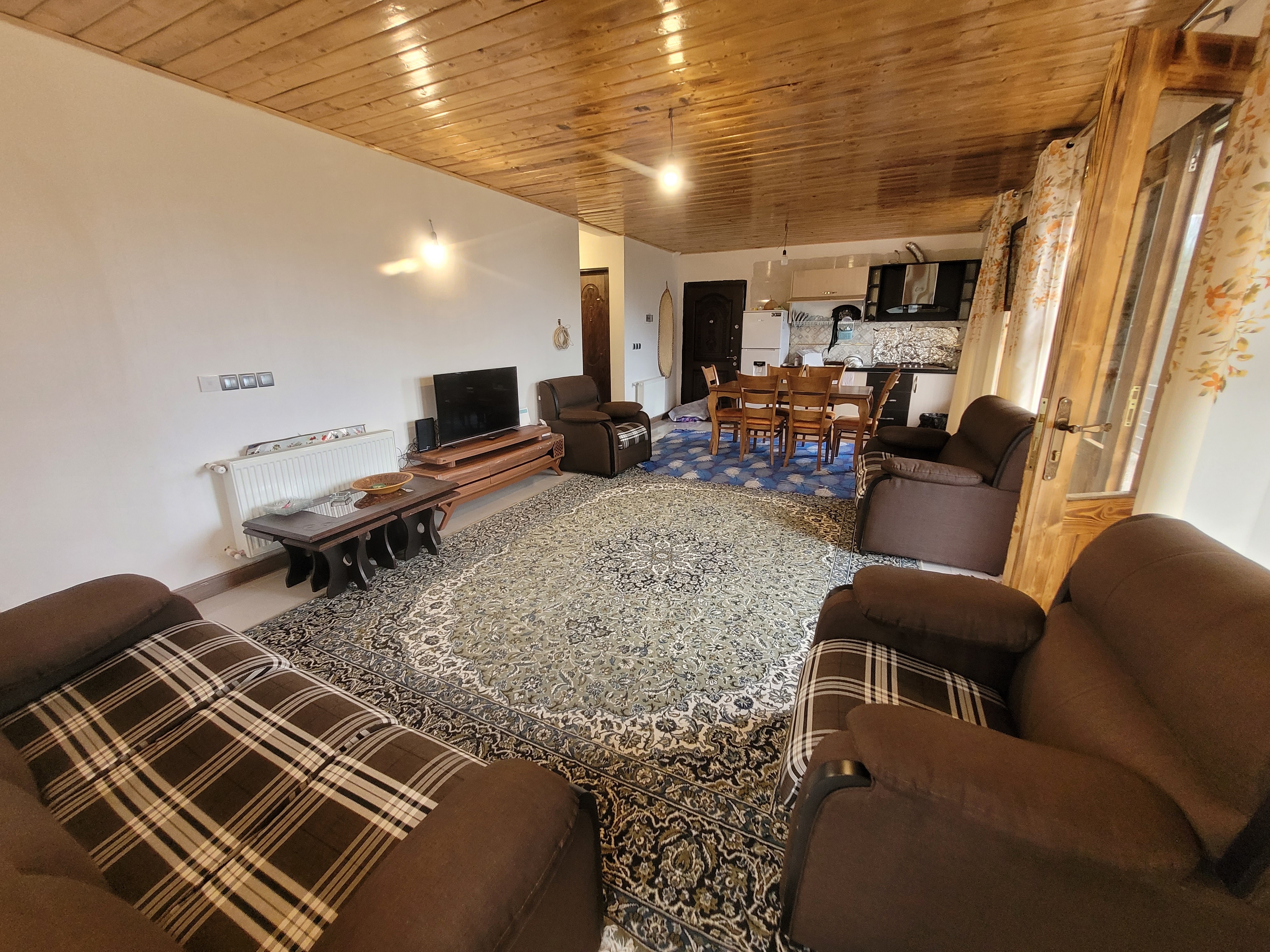 اجاره ویلا جنگلی دوخواب در روستای طویر مرزن آباد