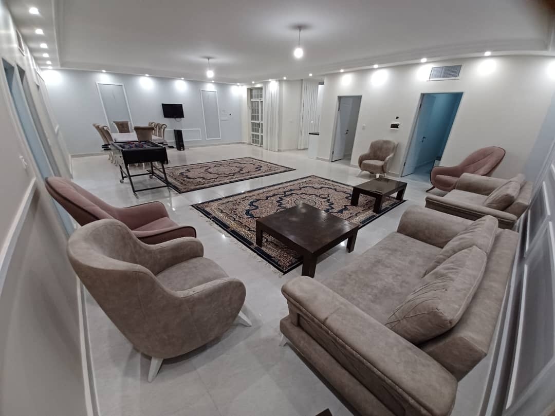 اجاره ویلا چهارخوابه با استخرسرپوشیده در شاهنامه مشهد - نفیس2