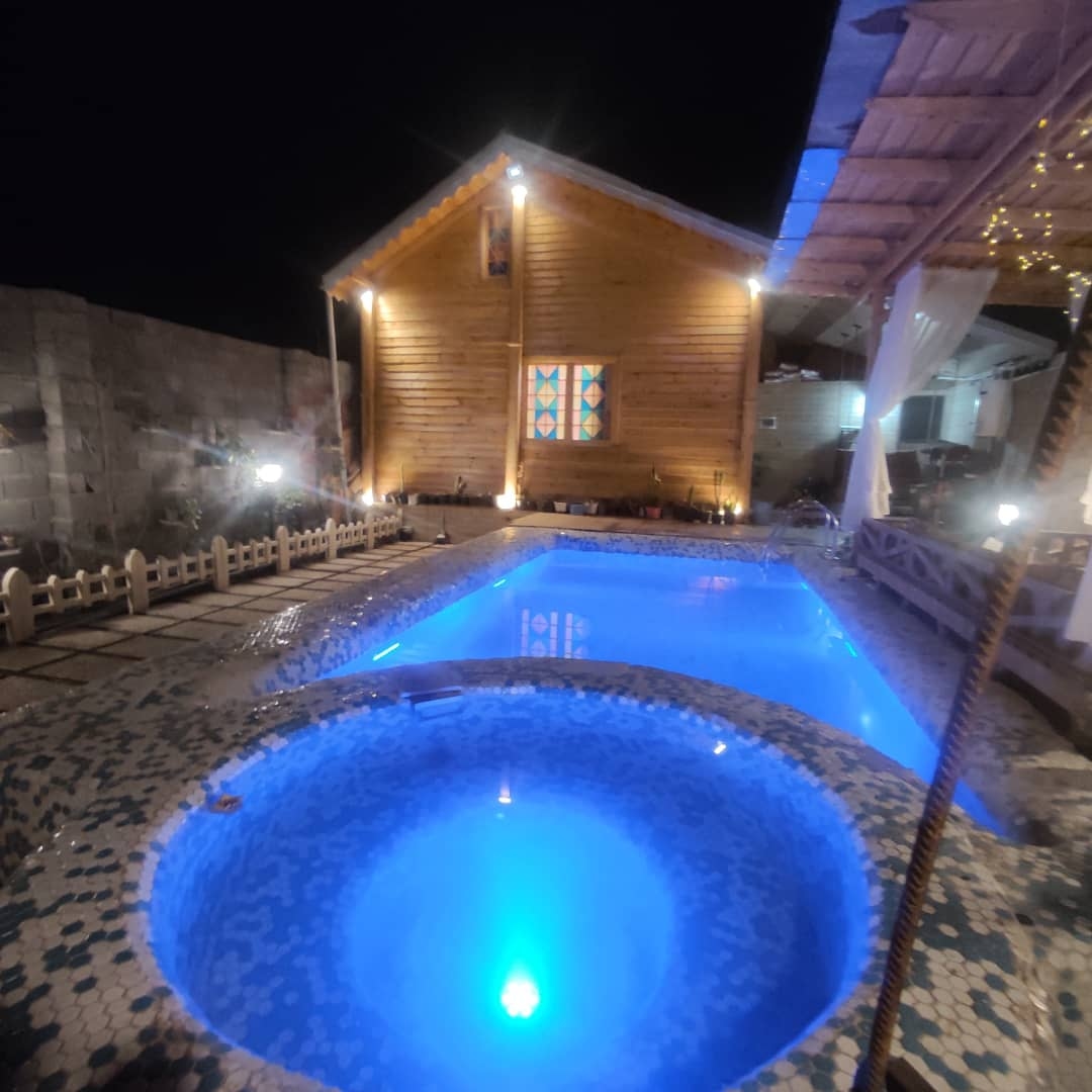 اجاره کلبه چوبی با استخر روباز در چاف و چمخاله - نزدیک ساحل