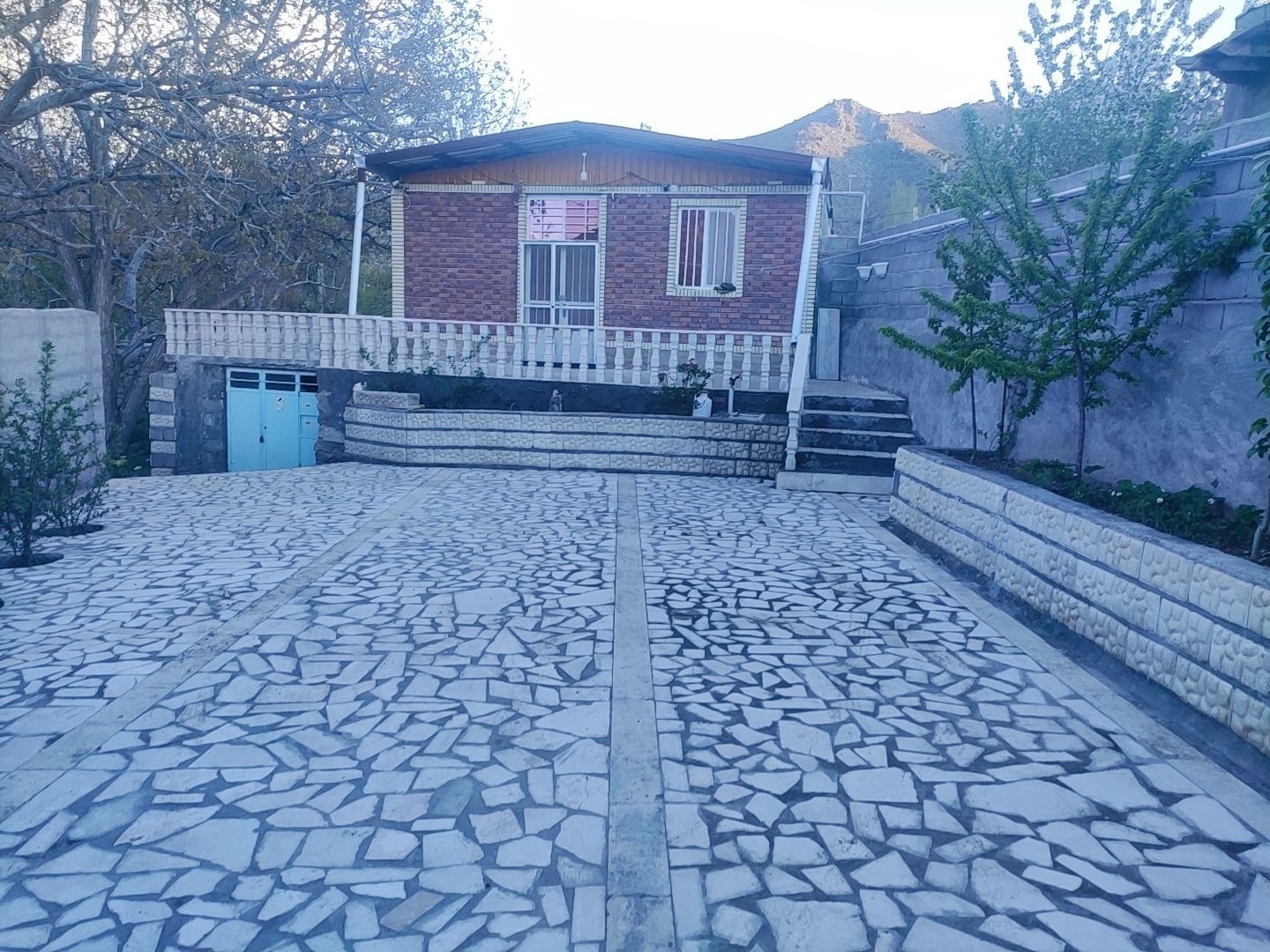 اجاره ویلا باغ در روستای هویج لاله زار