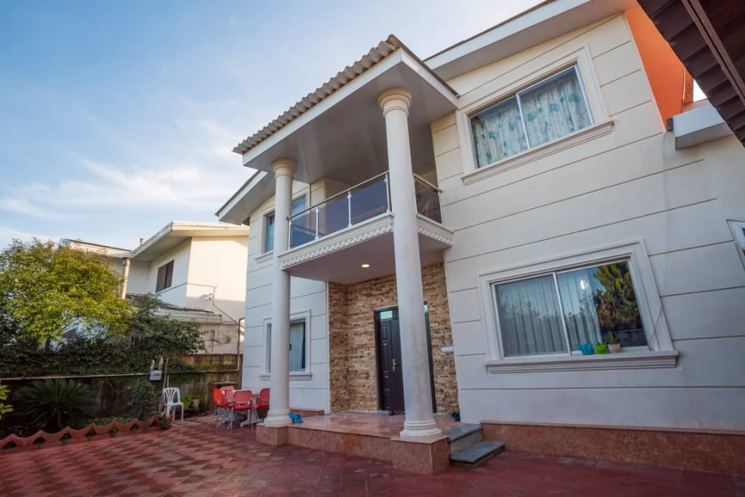 اجاره ویلا استخرسرپوشیده آبگرم در چهارصد دستگاه رامسر