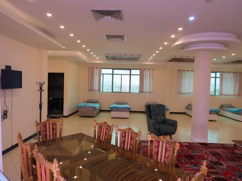 اجاره فلت هشت تخته در ابوحامد - کرمان