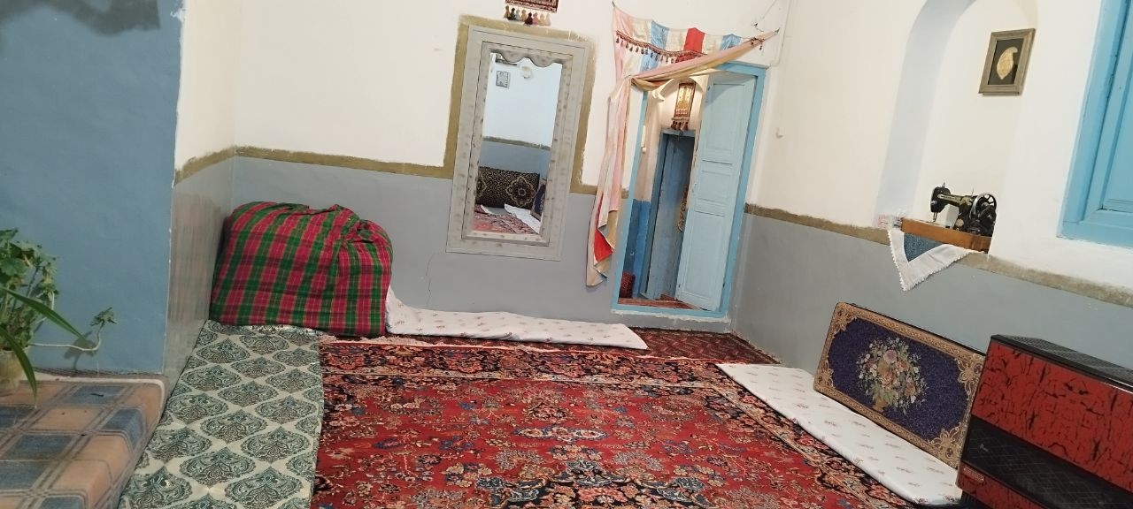 اجاره بومگردی سنتی در روستا فروتقه کاشمر - 15 متری
