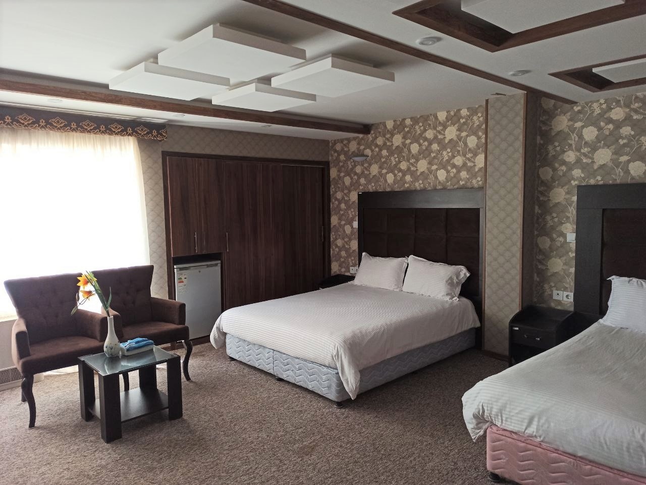 اجاره اتاق سه تخته در آبگرم محلات - 12متر