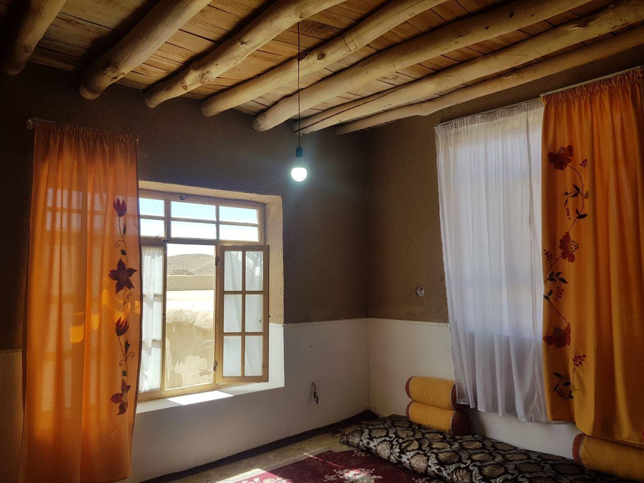 اجاره اتاق سنتی در تربت حیدریه - روستای سرخ آباد