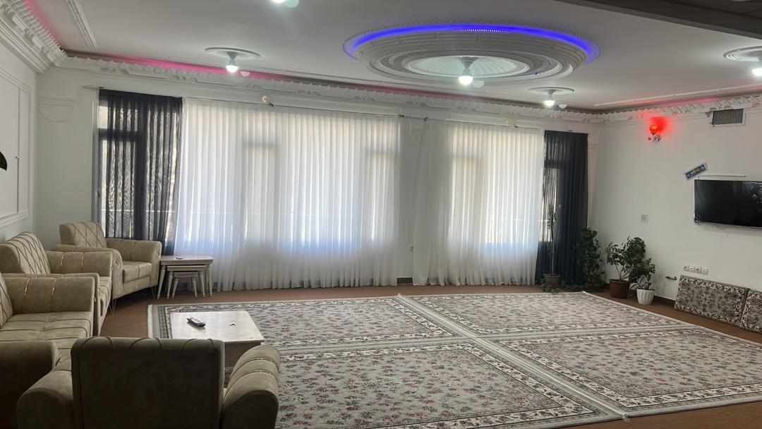 اجاره آپارتمان  دو خوابه کوهستانی در اورامان تخت-طبقه دو