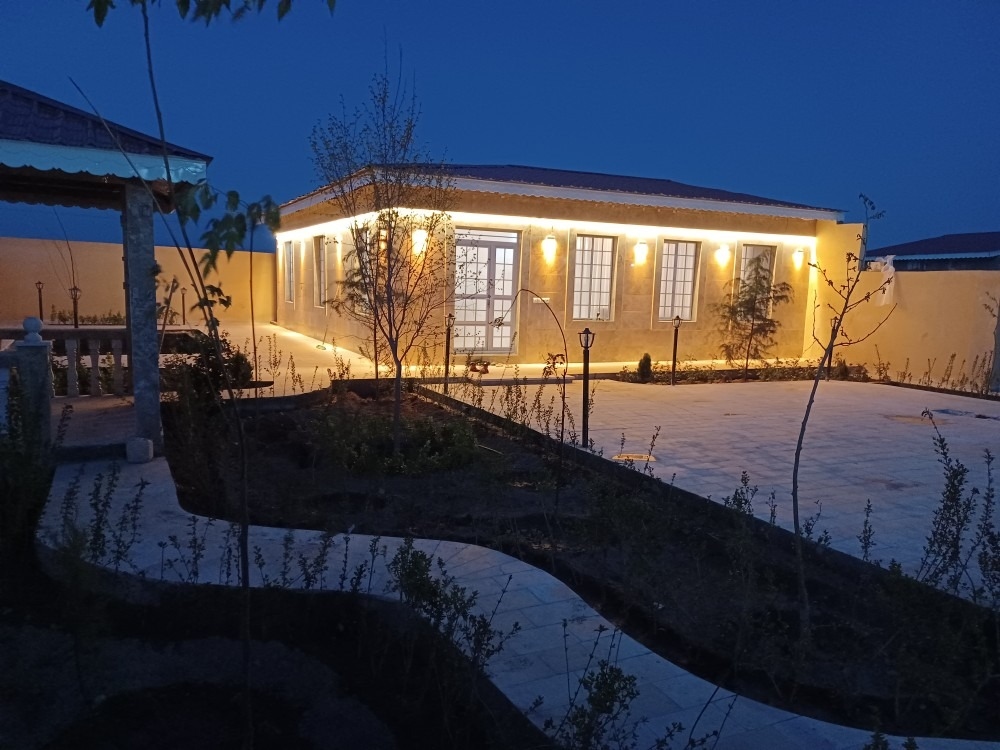 اجاره ویلا استخر رو باز در شاهنامه - نفیس 6