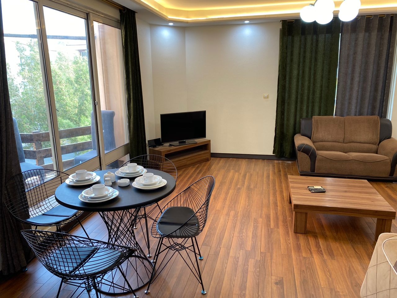 اجاره آپارتمان در کیش - هیرمند 3 دو خوابه