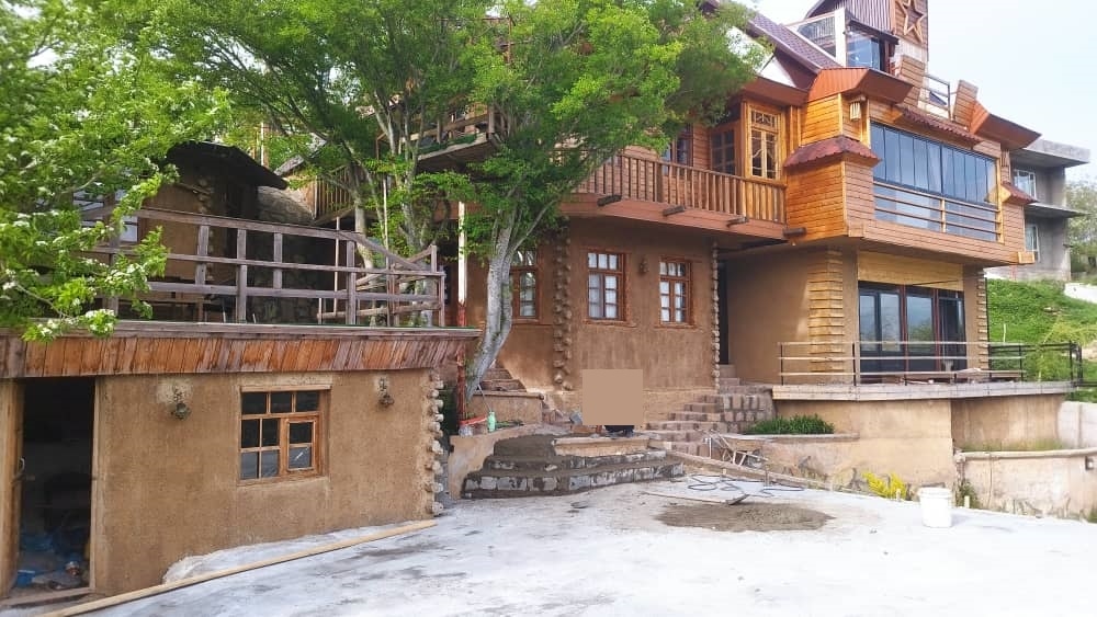 اجاره کلبه جنگلی جکوزی دار در روستا حشمت آباد رستم آباد- vipسپهر