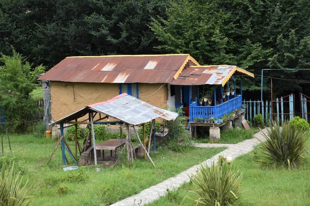 اجاره کلبه در روستا میان شکرکش اطاقور - 2