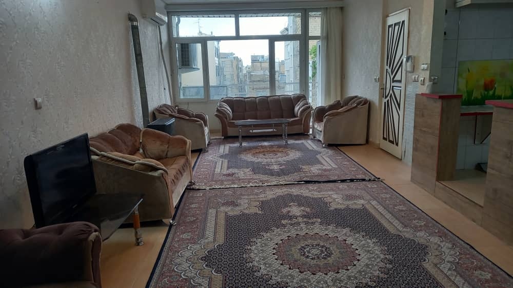 اجاره منزل مبله دوخوابه در ملارد - واحد 4 طبقه ی سوم