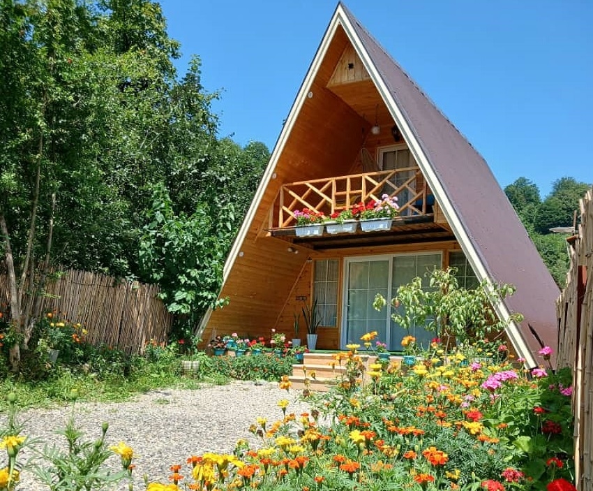 اجاره کلبه سوئیسی جنگلی در ورمیه ماسال - کلبه سوئیسی