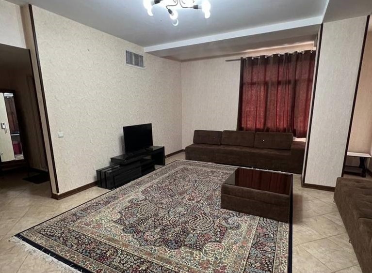 اجاره آپارتمان در میدان کوثر - طبقه اول