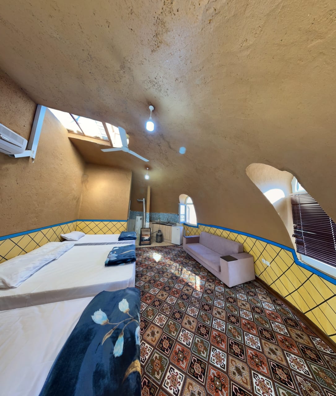 اجاره کپر کویری در یزد - پنج تخته