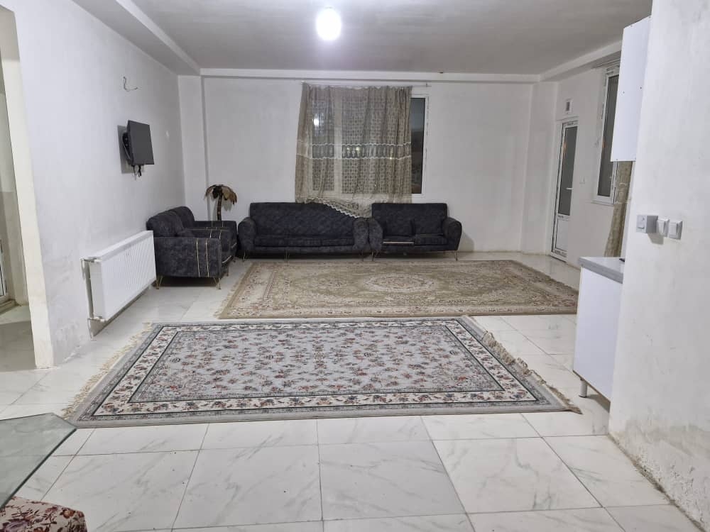 اجاره منزل مبله دو خواب 180 متری در آبگرم محلات - طبقه اول