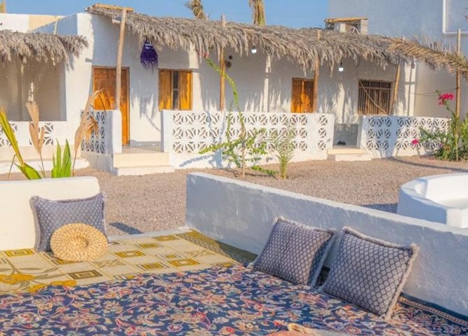 اجاره بومگردی نزدیک ساحل در سهیلی - دراگون