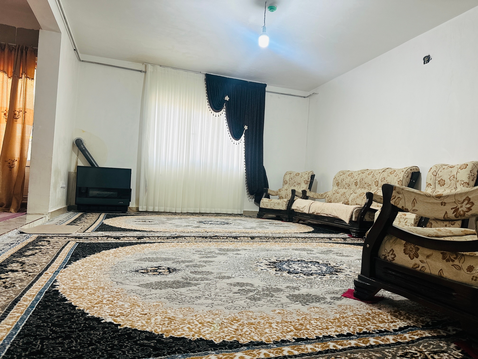 اجاره آپارتمان دوخوابه در پاوه