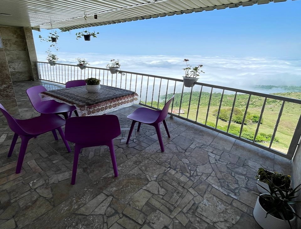 اجاره ویلا کوهستانی با ویوو جنگل ابر در فیلبند