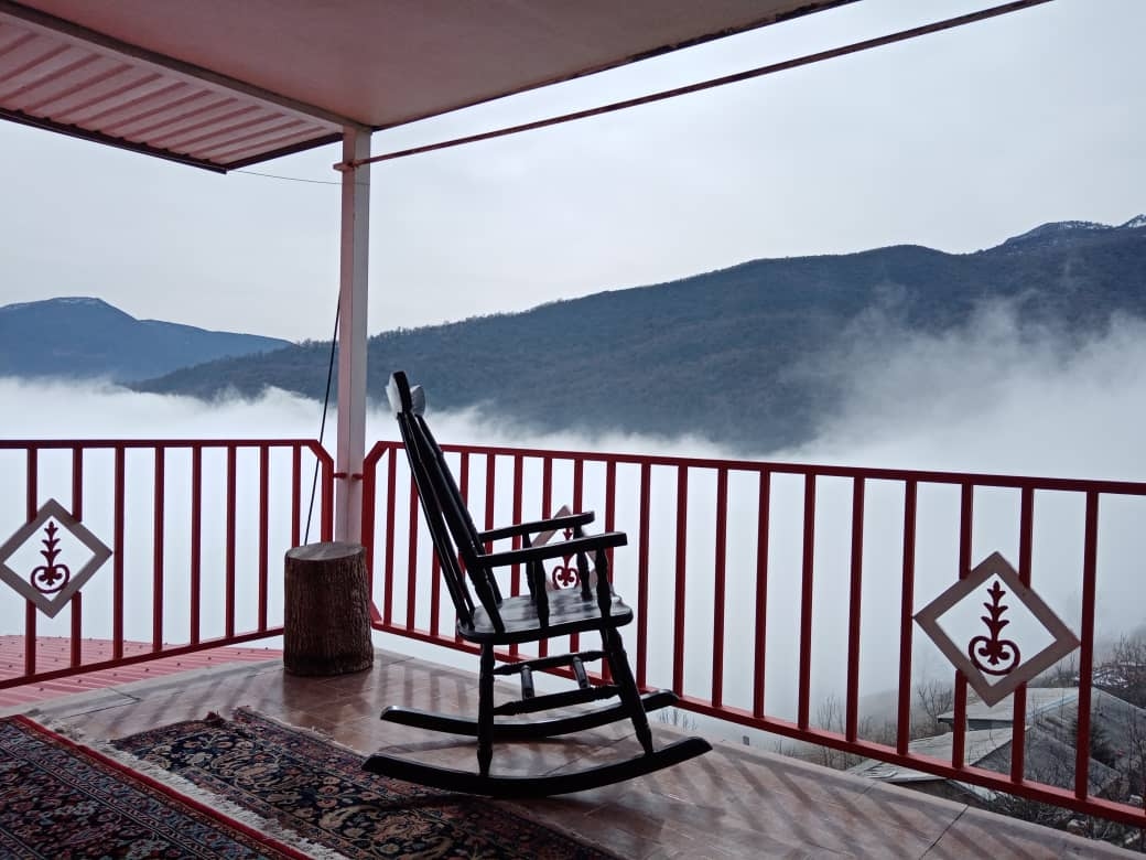 اجاره ویلا با چشم انداز جنگل در علی آبادکتول - طبقه سوم