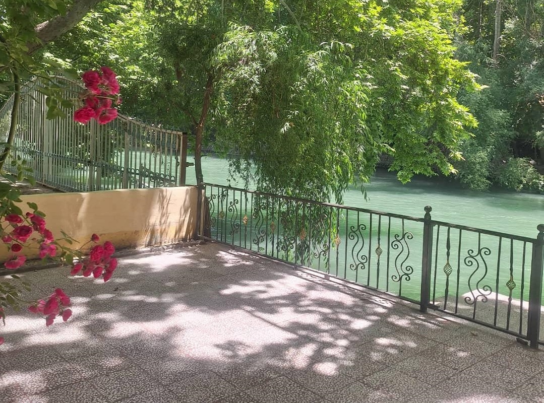 اجاره ویلا استخردار لب آب در اردال باغبهادران