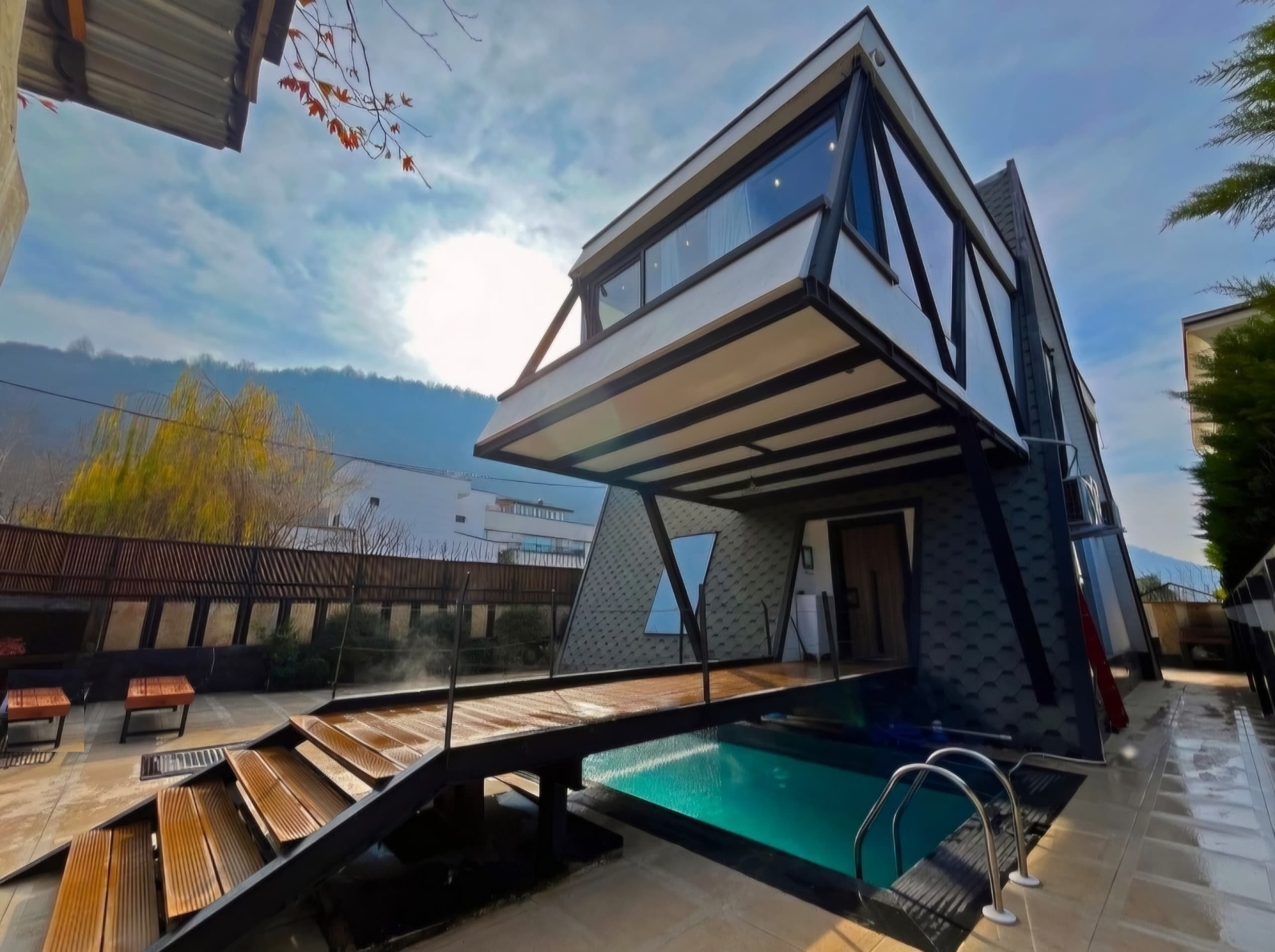 اجاره ویلا با استخر روباز آب گرم در هچیرود - آرامش