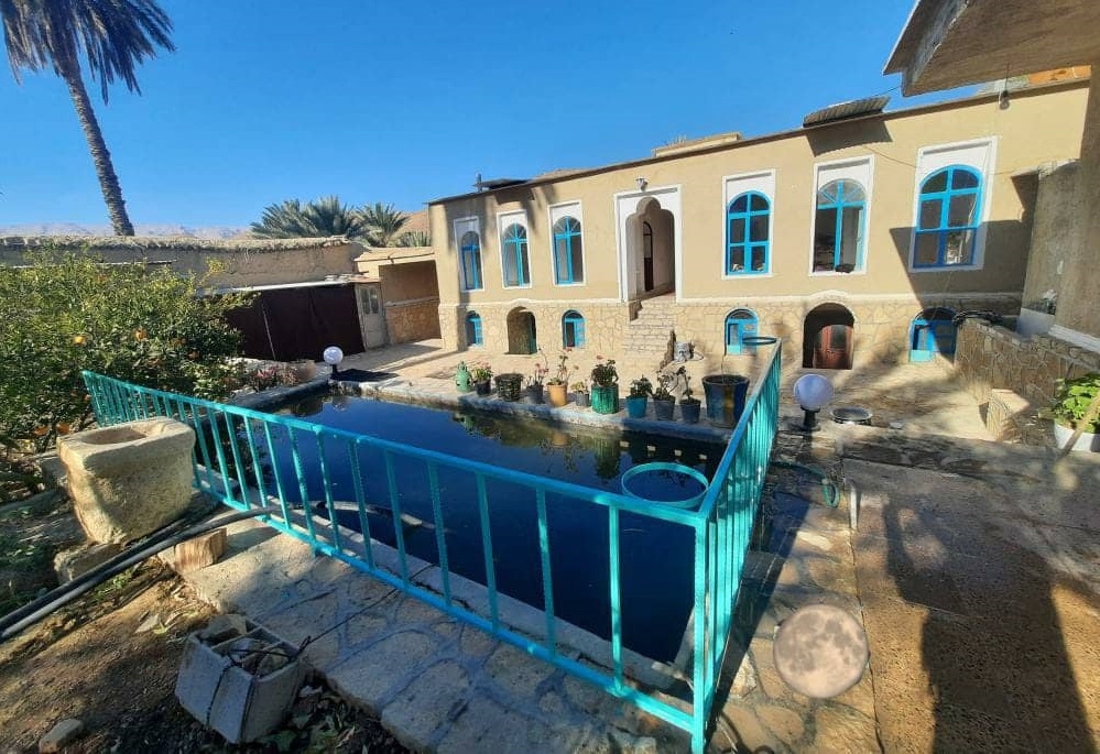 اقامتگاه بومگردی در روستای بادنجان جهرم - سرحوضی