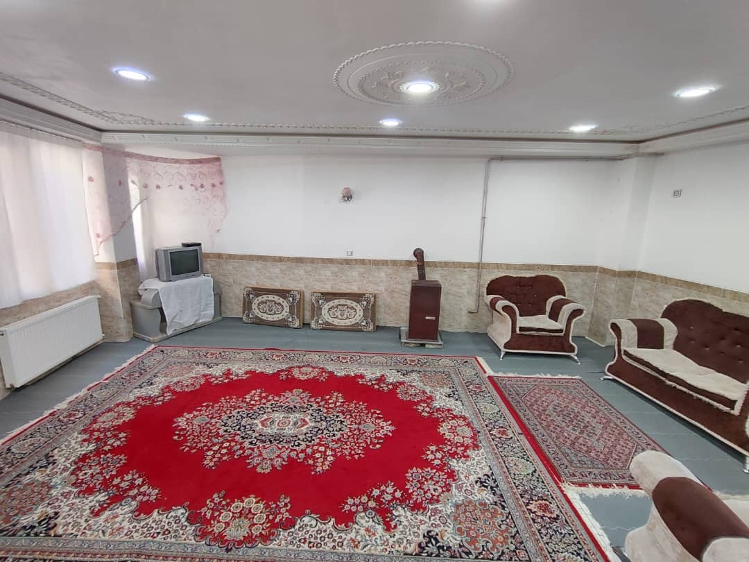 اجاره منزل کوهستانی در هجیج پاوه - طبقه همکف