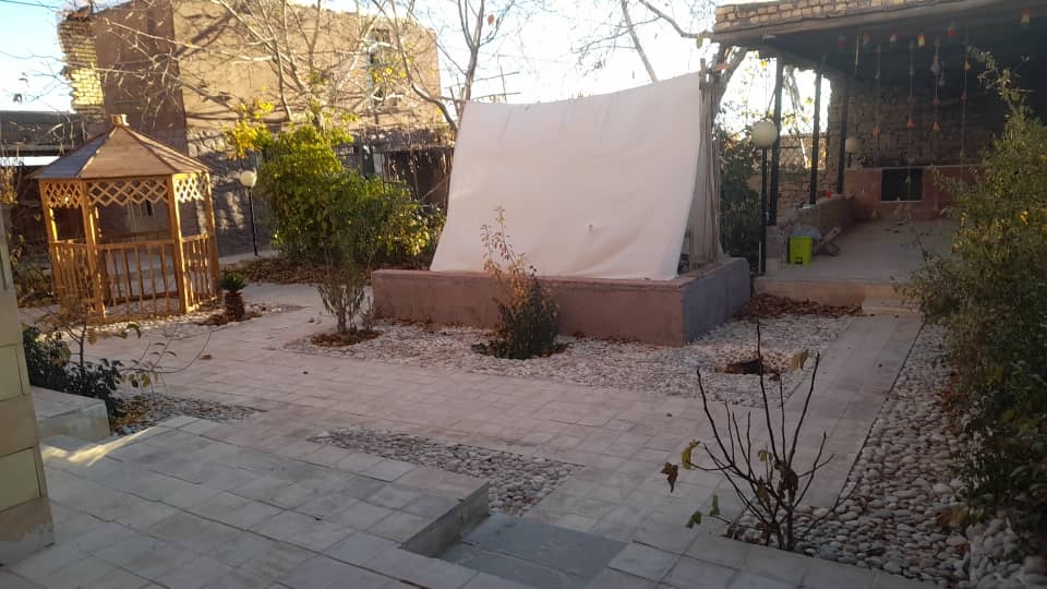 اجاره اتاق بومگردی در سمیرم اصفهان - اتاق مستر