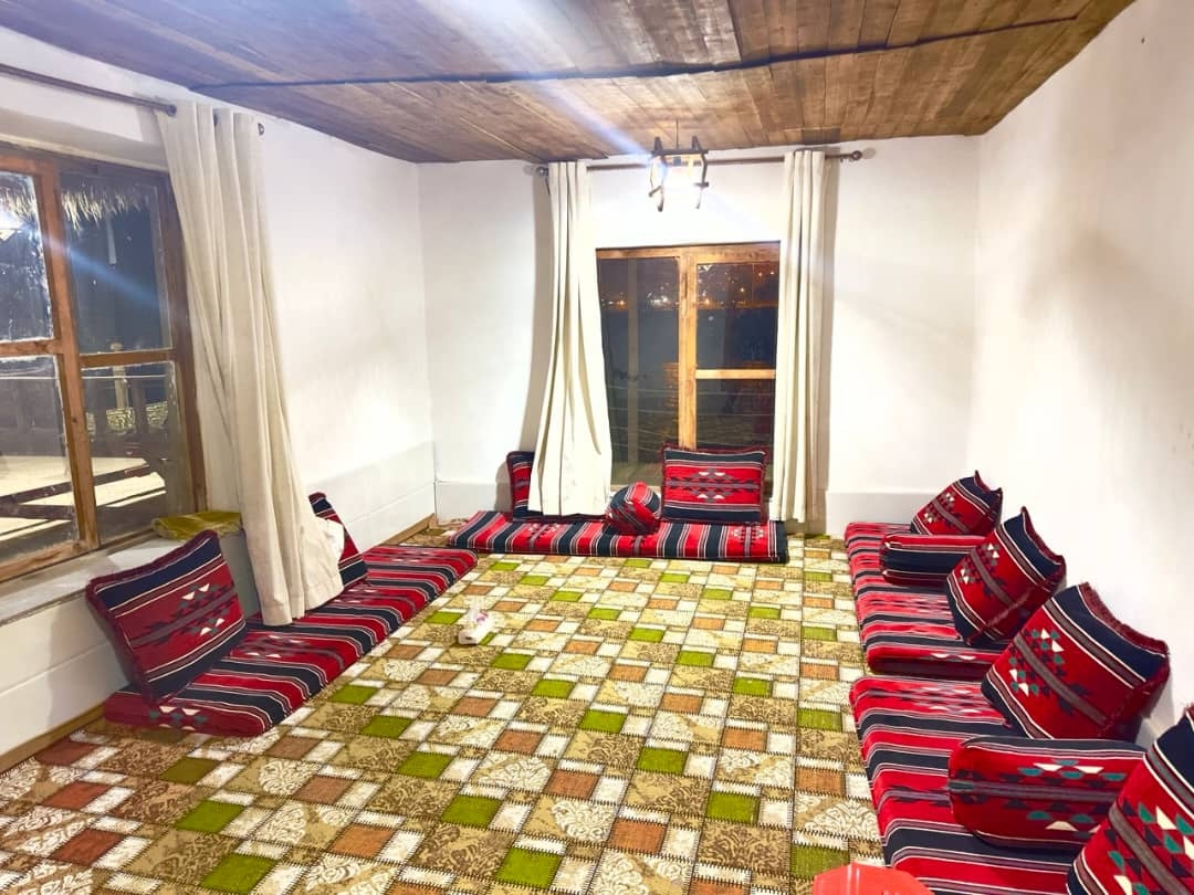 اجاره اتاق بومگردی ساحلی در بلوار ساحلی عسلویه - اتاق 2