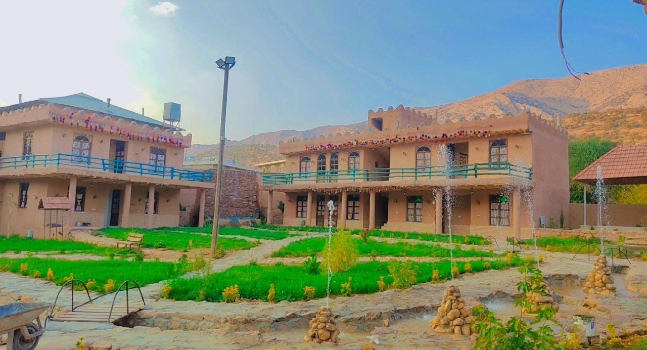 اجاره اتاق بومگردی در روستای شیر محمدی کامفیروز - اتاق 12 متری