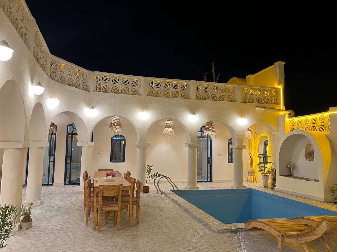 اجاره اتاق دو تخته بومگردی در شهر طبل قشم