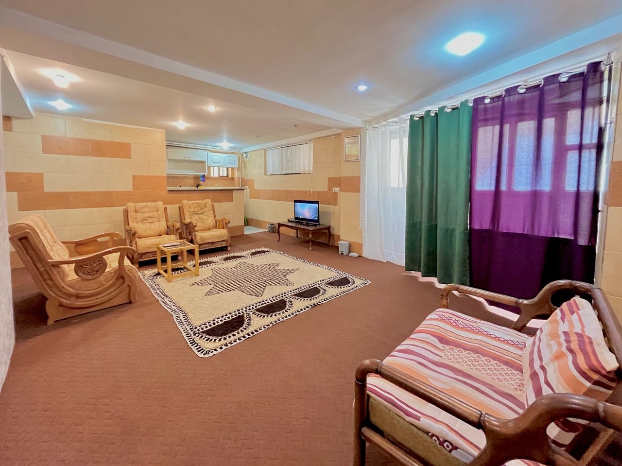 اجاره منزل ویلایی مبله در بلوار گلستان - شیراز