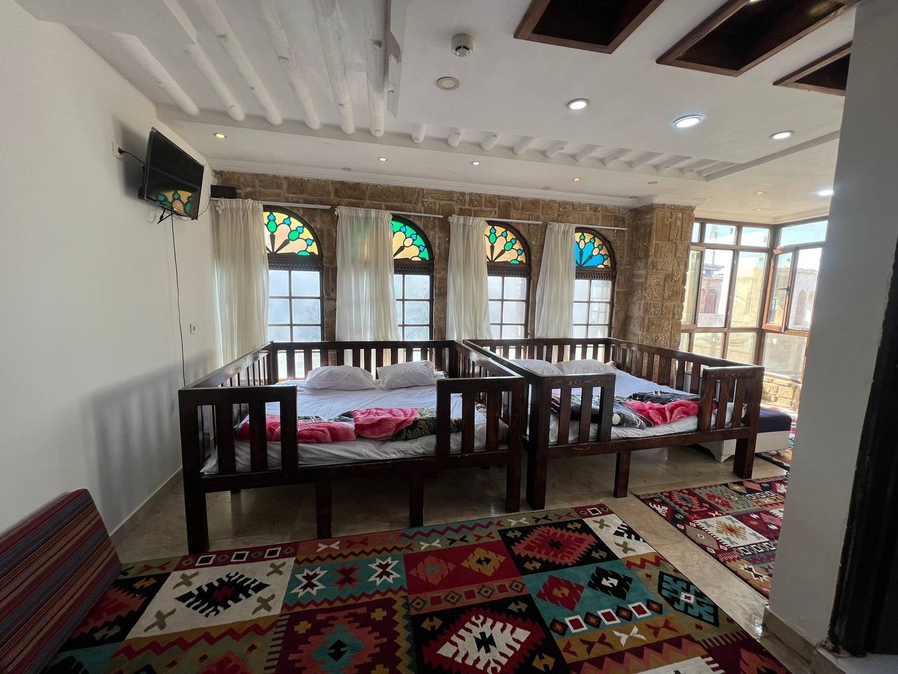 اجاره اتاق بومگردی ساحلی در بوشهر - فیروزه 2