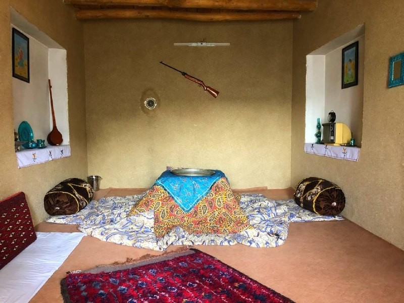 اجاره اتاق سنتی در درخت سپیدار بینالود - شیخ حسن