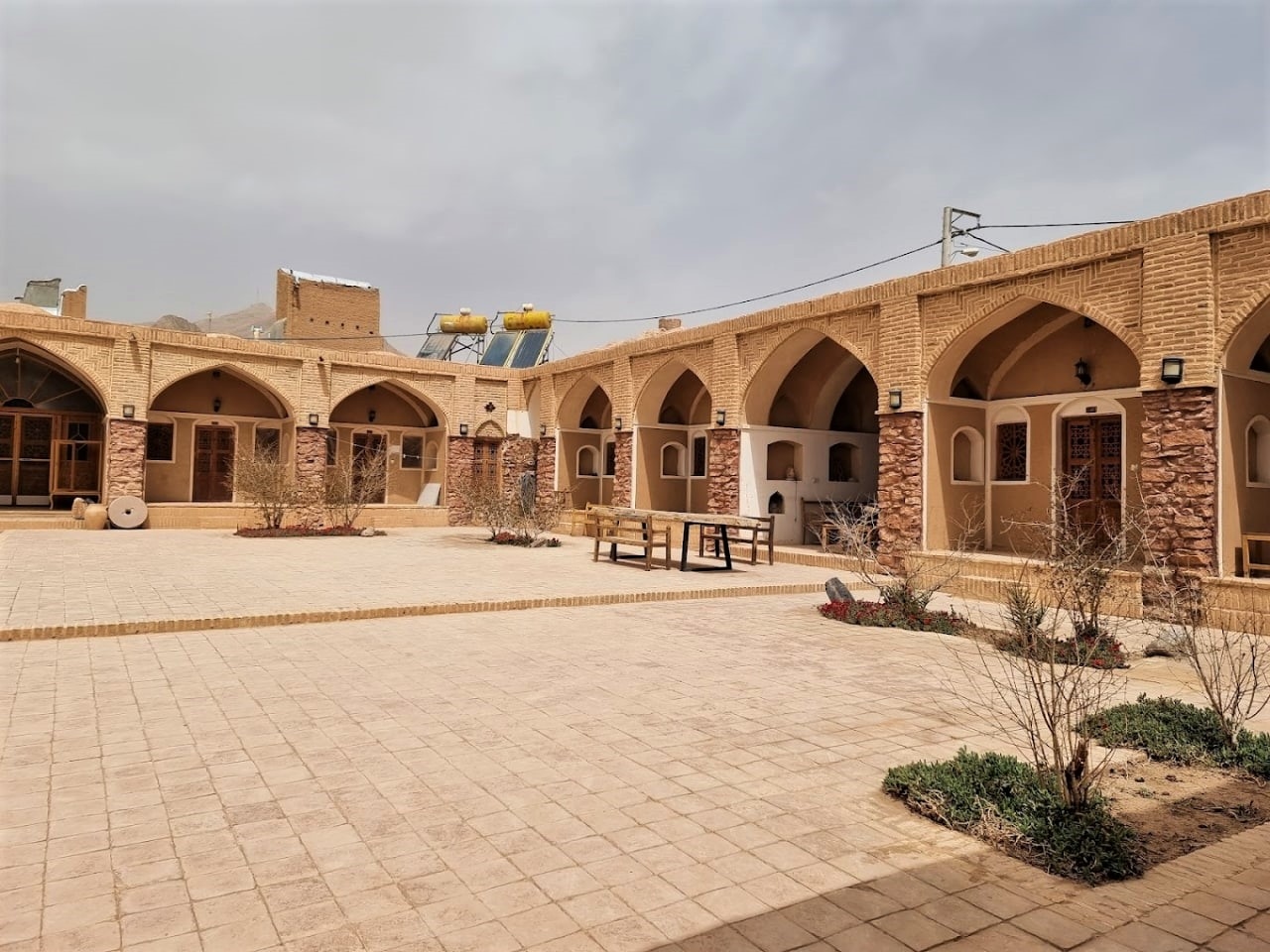 اجاره خانه سنتی کویری در انارک نائین - 13