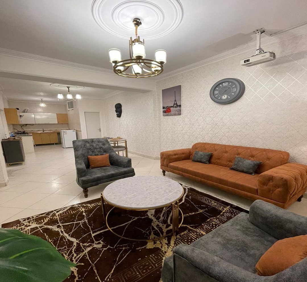 اجاره آپارتمان در صیاد شیرازی طبقه اول - شرق تهران