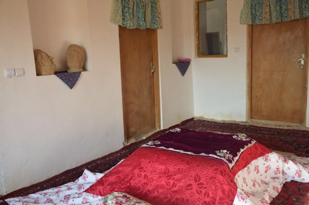 اجاره اقامتگاه سنتی در زیارت شیروان