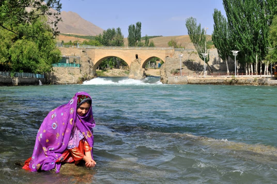 اجاره چادر بومگردی عشایری در حومه چلگرد - کوهرنگ