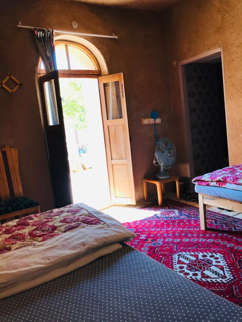 اجاره  بومگردی سنتی در آباده-دوتخته مستردار