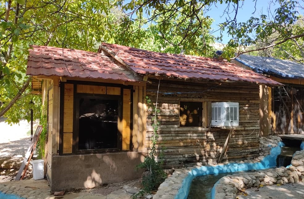 اجاره کلبه چوبی در سربست سپیدان - دلسا