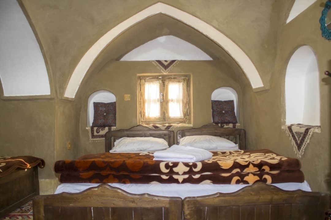 اجاره اتاق بومگردی در عقدا - اتاق می خوش