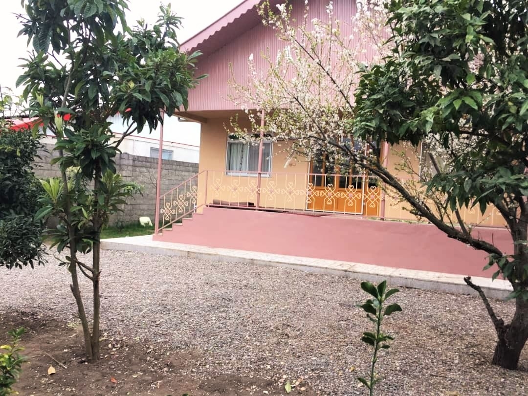 اجاره ویلا در منطقه آزاد بندرانزلی-دوخوابه 100 متری