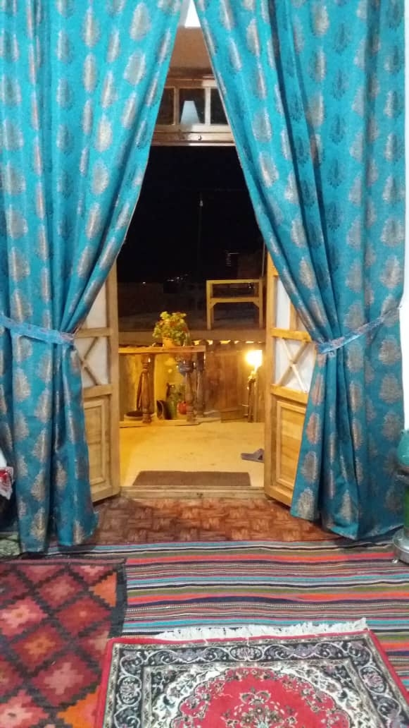 اجاره اتاق سنتی در روستای ترخین آباد همدان-10 متری